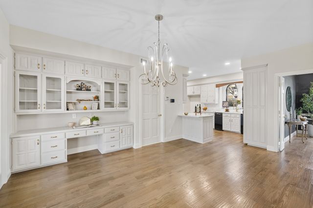 3335 Shellbrook Court, Arlington, TX 76016