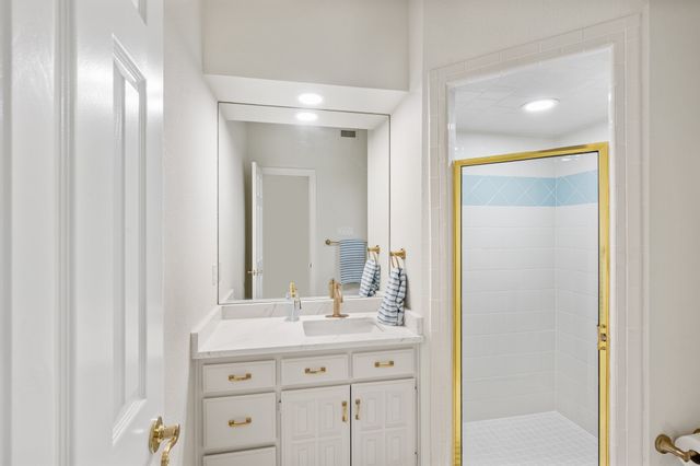 3335 Shellbrook Court, Arlington, TX 76016