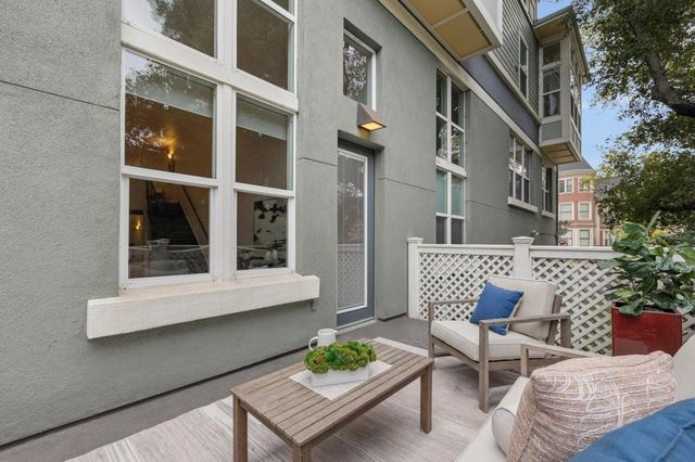 655 655 12th Street 120, Oakland, CA 94607