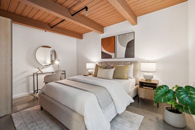 655 655 12th Street 120, Oakland, CA 94607