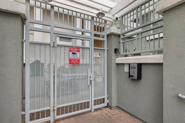 655 655 12th Street 120, Oakland, CA 94607