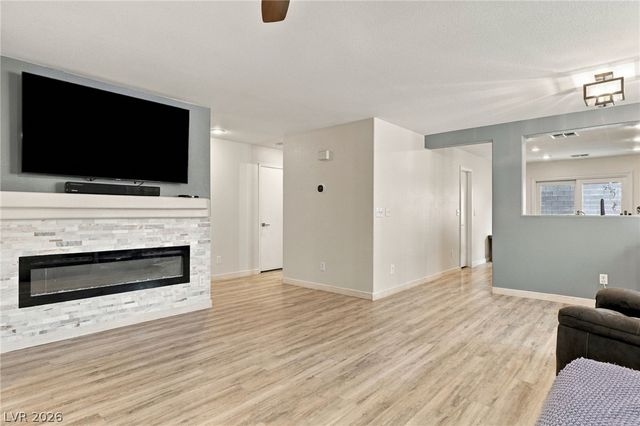 177 White Butte Street, Henderson, NV 89012