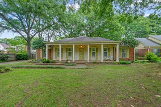 1388 PECAN TREES DR, Germantown, TN 38138