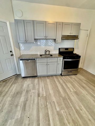 511 N Taylor Avenue 1F, Oak Park, IL 60302