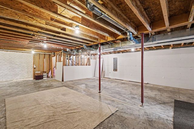11440 Elm Avenue, Ensley Twp, MI 49329