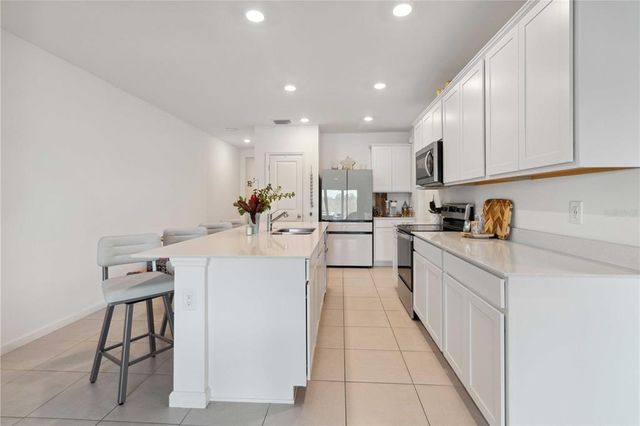 6404 SILVERSTAR DRIVE, Sarasota, FL 34240