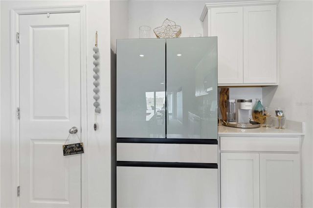 6404 SILVERSTAR DRIVE, Sarasota, FL 34240