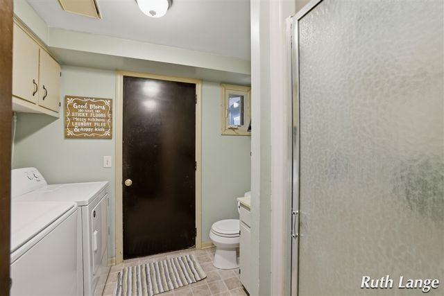 4738 Cranwood Avenue, Wyoming, MI 49509