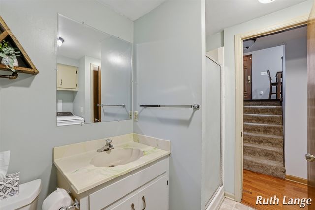 4738 Cranwood Avenue, Wyoming, MI 49509