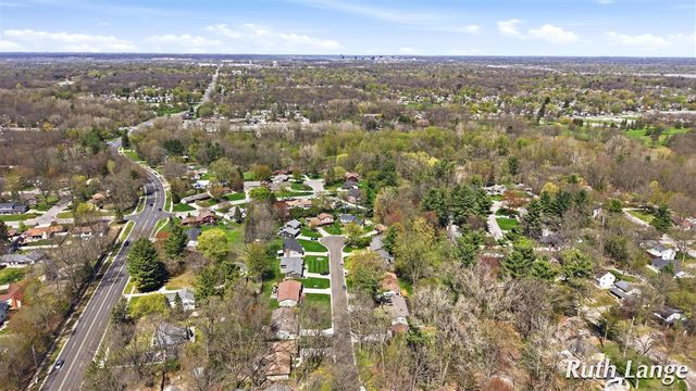 4738 Cranwood Avenue, Wyoming, MI 49509