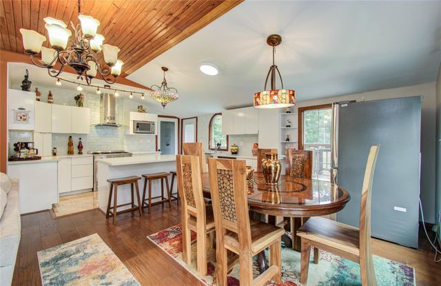 1016 E Capps Road, Livingston, TX 77351