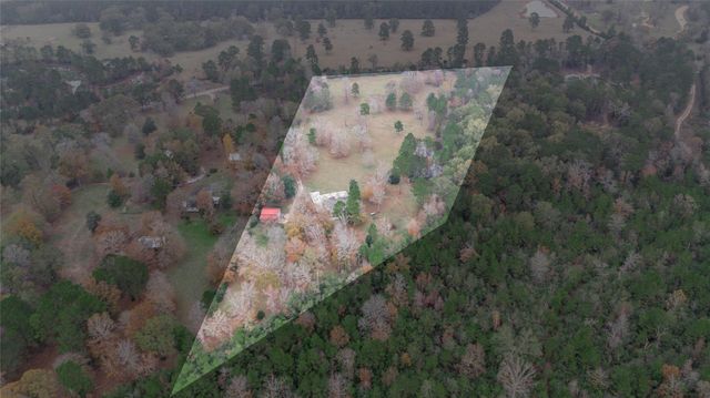 1016 E Capps Road, Livingston, TX 77351