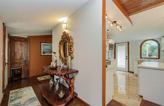 1016 E Capps Road, Livingston, TX 77351