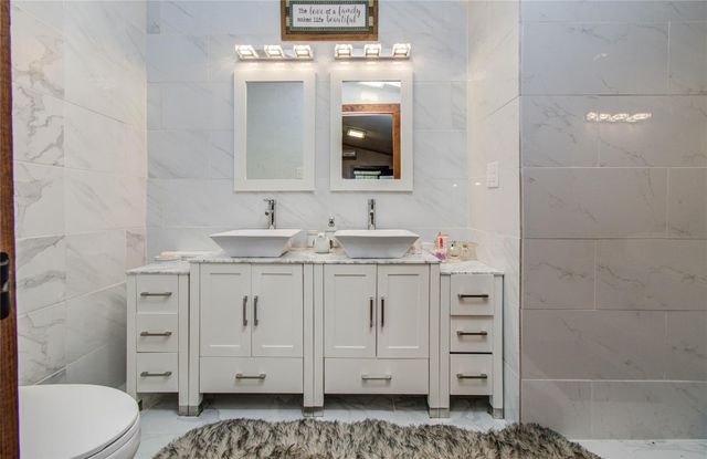 1016 E Capps Road, Livingston, TX 77351