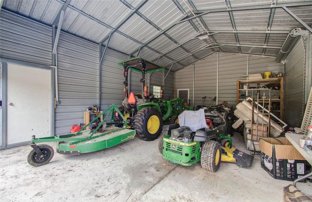 1016 E Capps Road, Livingston, TX 77351