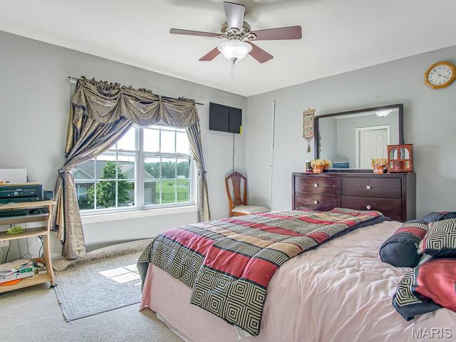 2023 Woodsong Way Ln Lane, Belleville, IL 62220