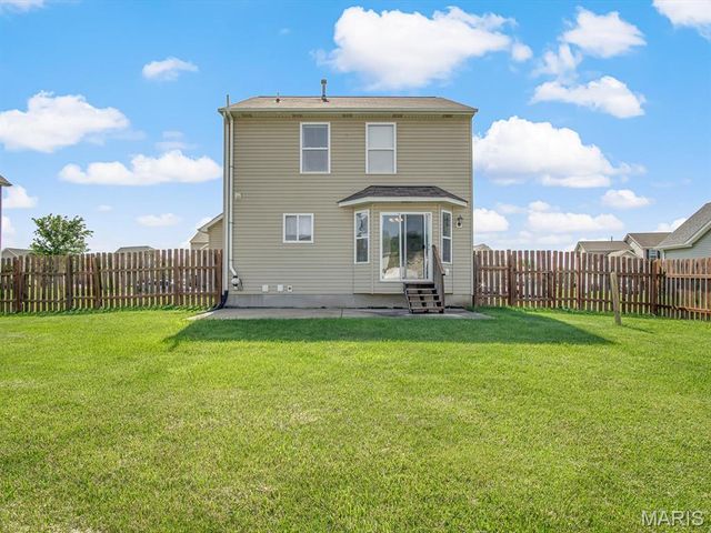 2023 Woodsong Way Ln Lane, Belleville, IL 62220