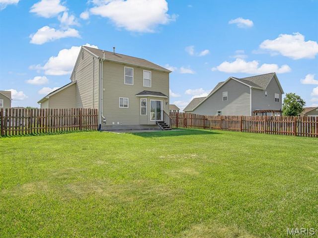 2023 Woodsong Way Ln Lane, Belleville, IL 62220