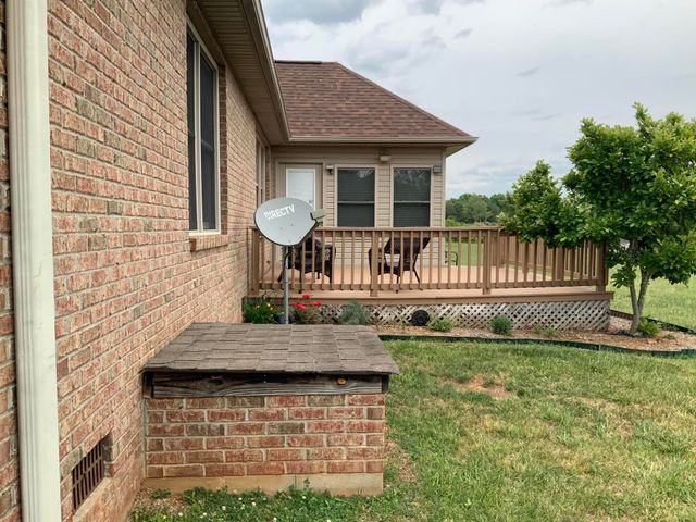 194 E Saddlebrook Drive, Somerset, KY 42503