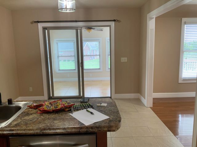 194 E Saddlebrook Drive, Somerset, KY 42503
