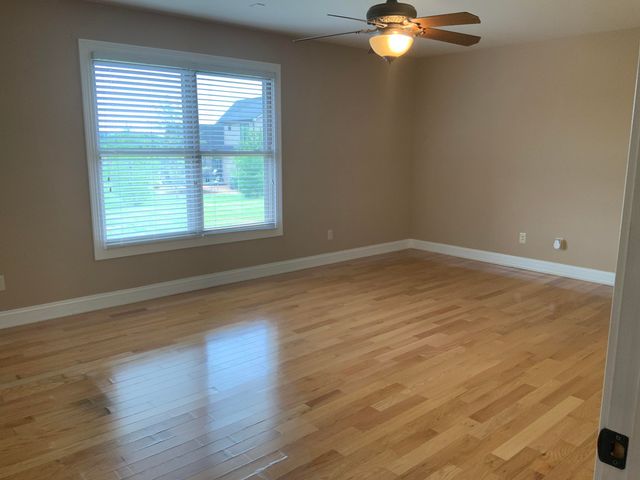 194 E Saddlebrook Drive, Somerset, KY 42503