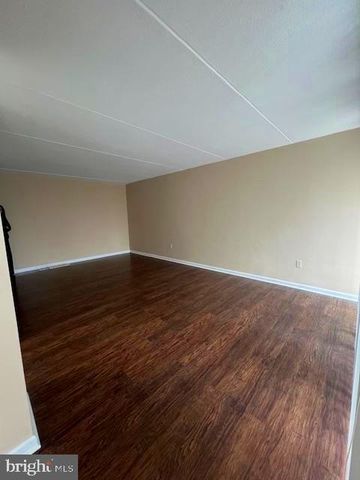 207 PLAYA DEL SOL, Cherry Hill, NJ 08002