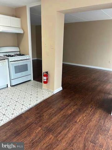 207 PLAYA DEL SOL, Cherry Hill, NJ 08002