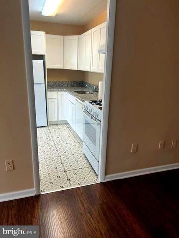 207 PLAYA DEL SOL, Cherry Hill, NJ 08002