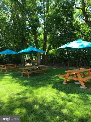 207 PLAYA DEL SOL, Cherry Hill, NJ 08002