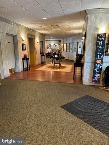 207 PLAYA DEL SOL, Cherry Hill, NJ 08002