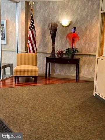 207 PLAYA DEL SOL, Cherry Hill, NJ 08002