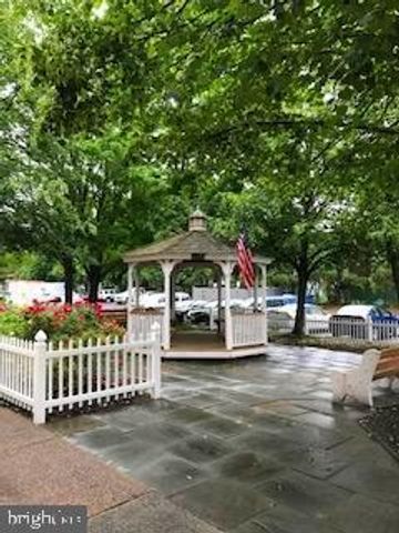 207 PLAYA DEL SOL, Cherry Hill, NJ 08002