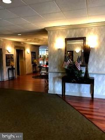 207 PLAYA DEL SOL, Cherry Hill, NJ 08002