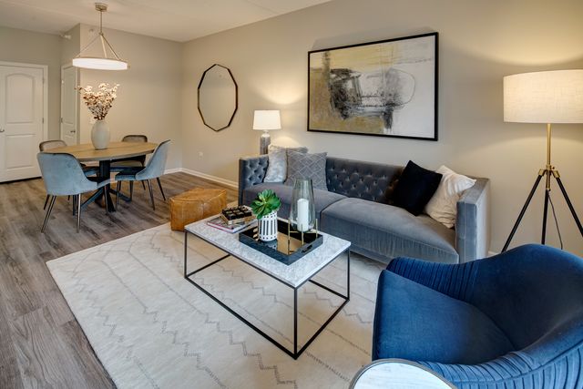 1155 Museum Boulevard 03-0703, Vernon Hills, IL 60061