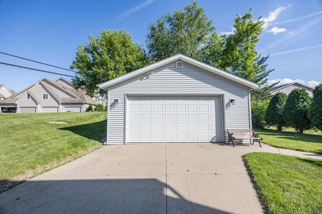 1231 Niagara STREET, Waukesha, WI 53186