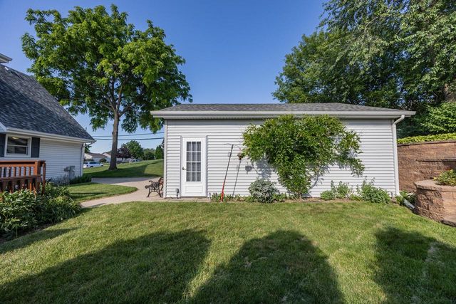1231 Niagara STREET, Waukesha, WI 53186
