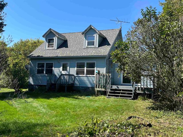 3 Mountain View, Grand Isle, VT 05458