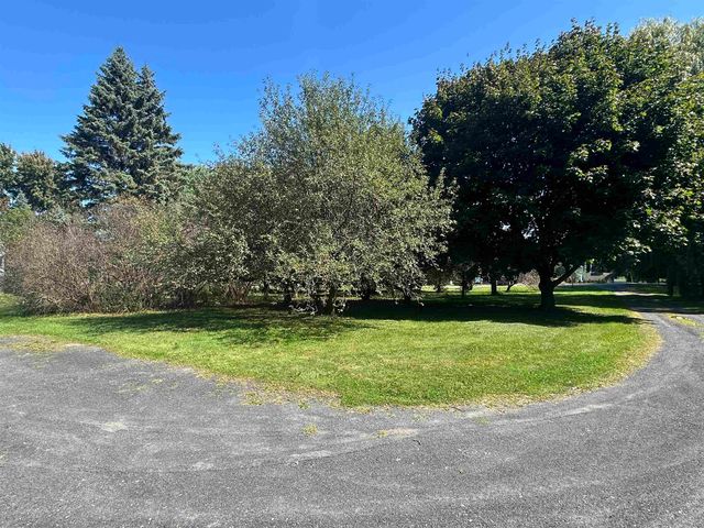 3 Mountain View, Grand Isle, VT 05458