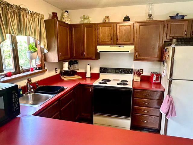 3 Mountain View, Grand Isle, VT 05458