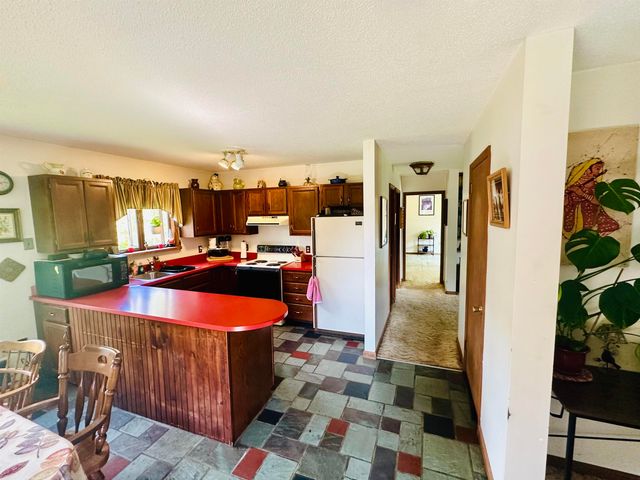 3 Mountain View, Grand Isle, VT 05458