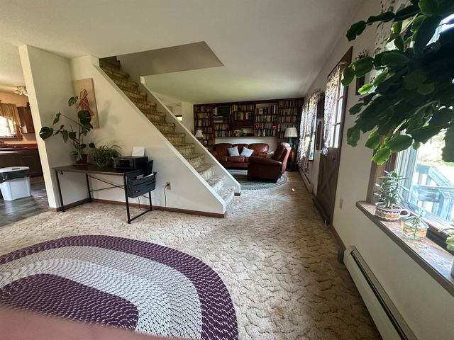 3 Mountain View, Grand Isle, VT 05458