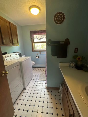 3 Mountain View, Grand Isle, VT 05458