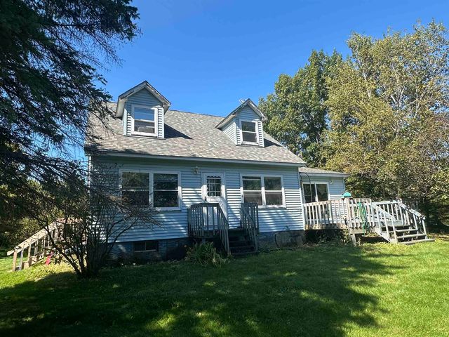 3 Mountain View, Grand Isle, VT 05458