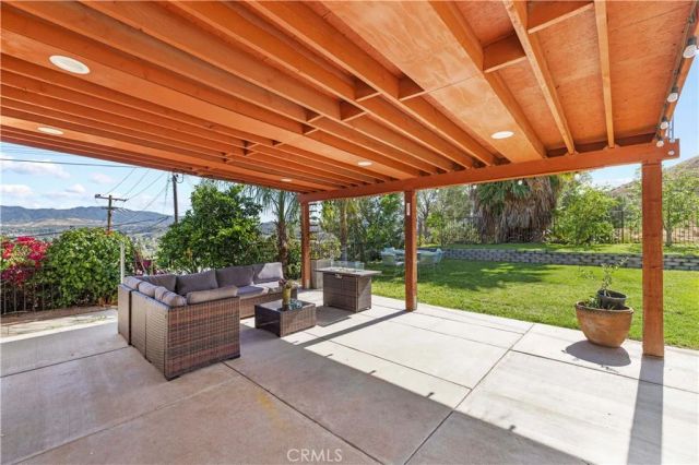 27951 Carvel Drive, Canyon Country, CA 91351