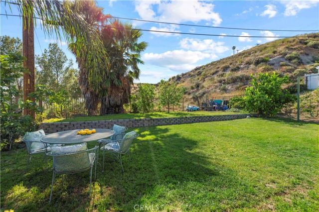 27951 Carvel Drive, Canyon Country, CA 91351