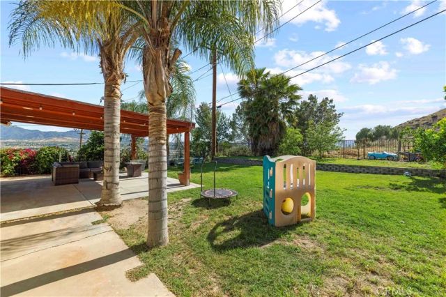 27951 Carvel Drive, Canyon Country, CA 91351