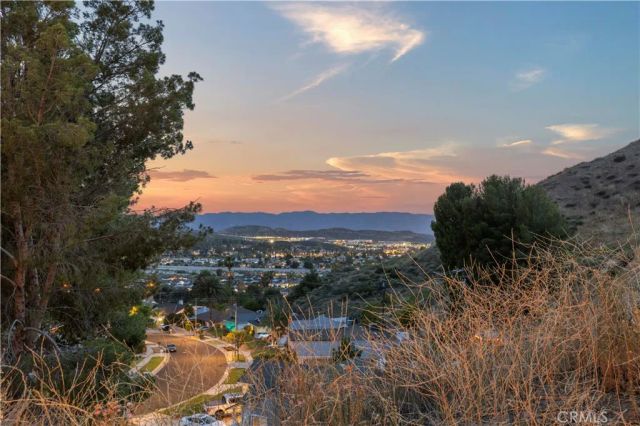 27951 Carvel Drive, Canyon Country, CA 91351