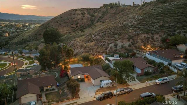 27951 Carvel Drive, Canyon Country, CA 91351
