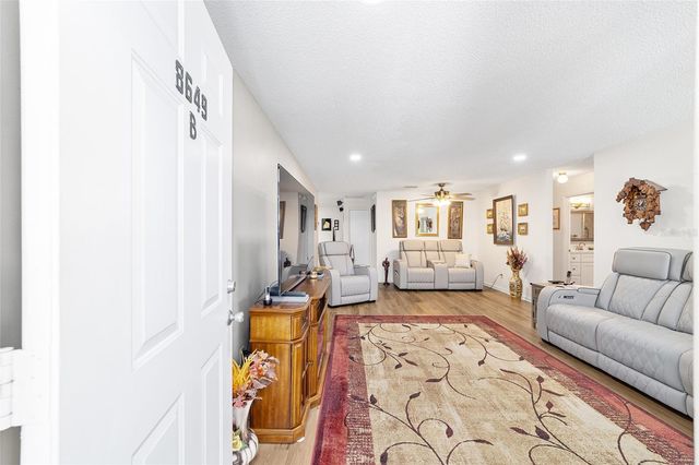8649 SW 92ND PLACE B, Ocala, FL 34481