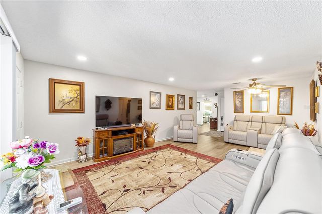 8649 SW 92ND PLACE B, Ocala, FL 34481